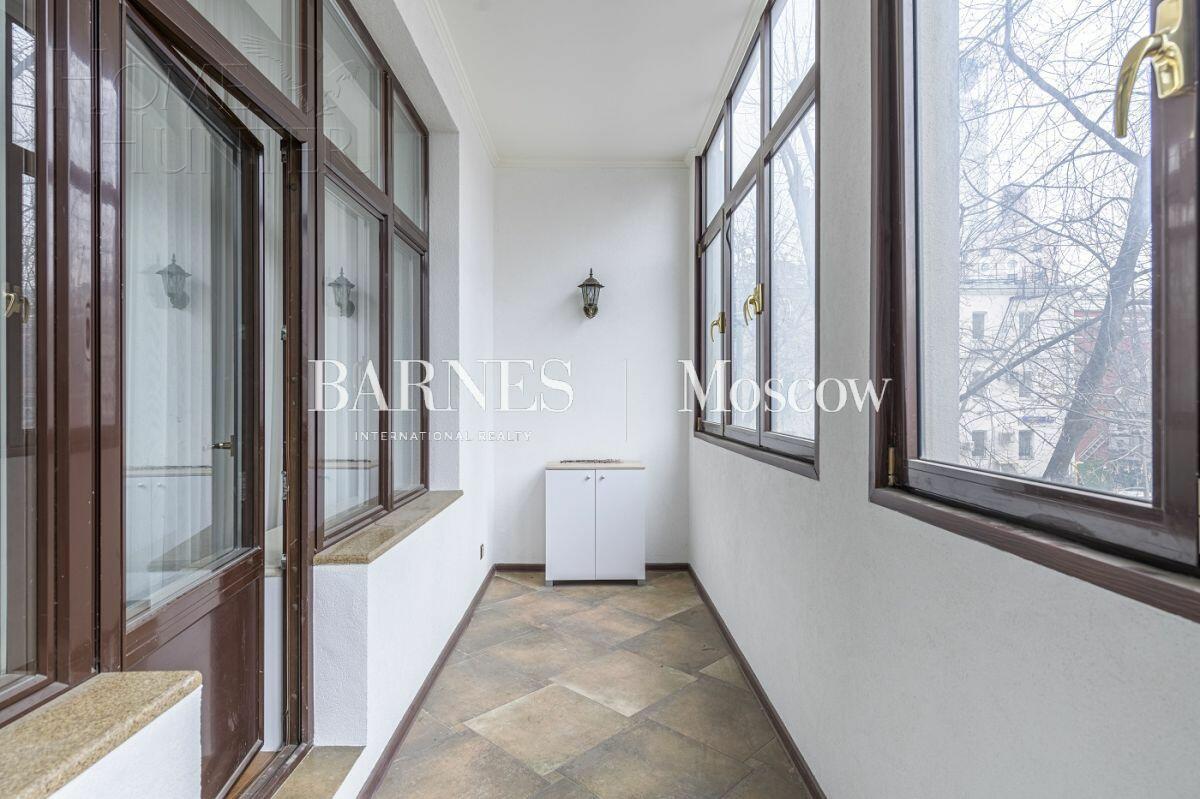 3-КОМН. КВАРТИРА С ОТДЕЛКОЙ 118 М² НА 2 ЭТАЖЕ