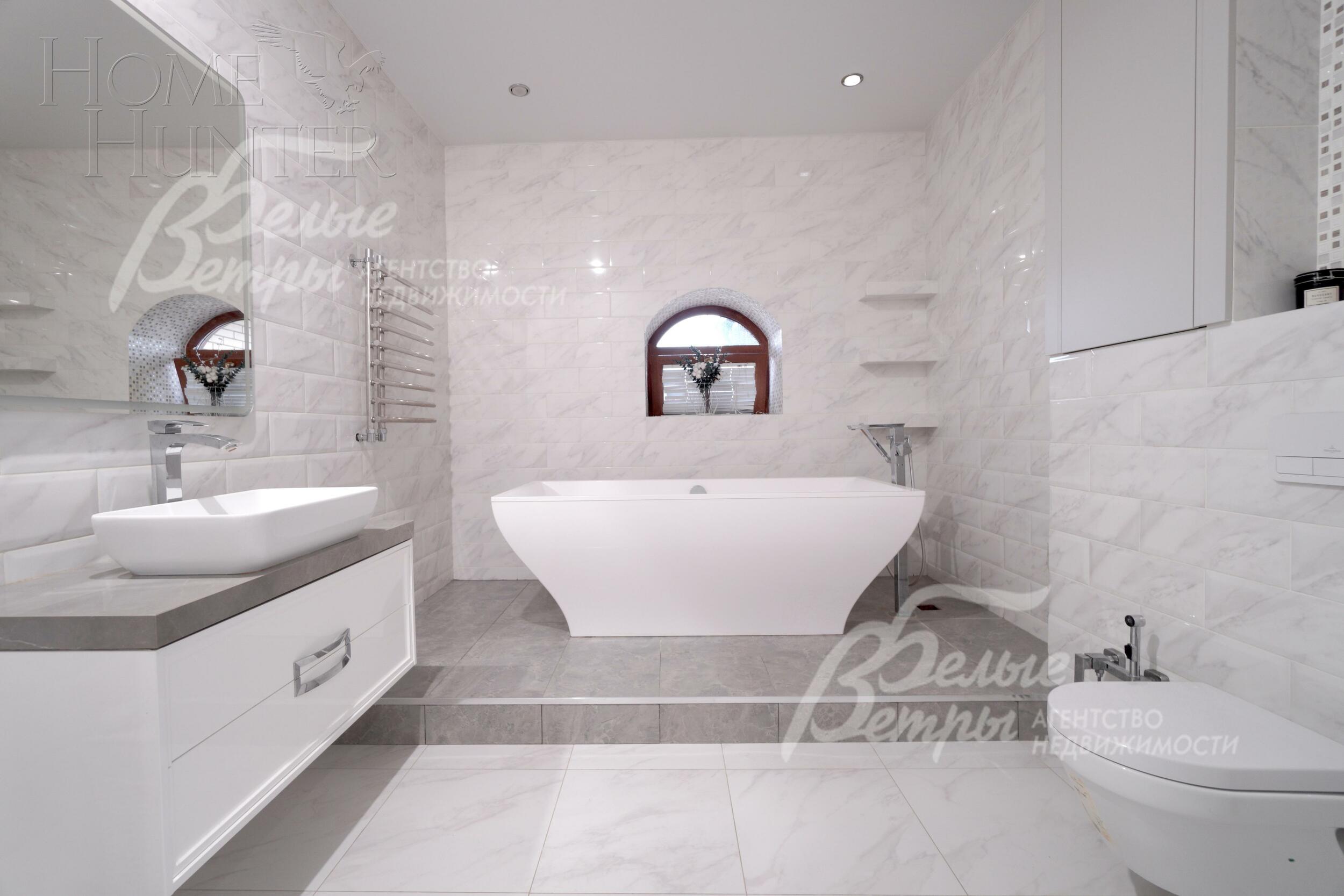 2-этажный коттедж 375 м² с отделкой