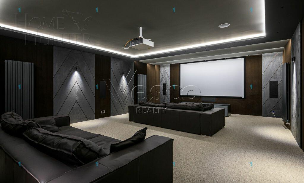 3-этажный коттедж 1 975 м² с отделкой