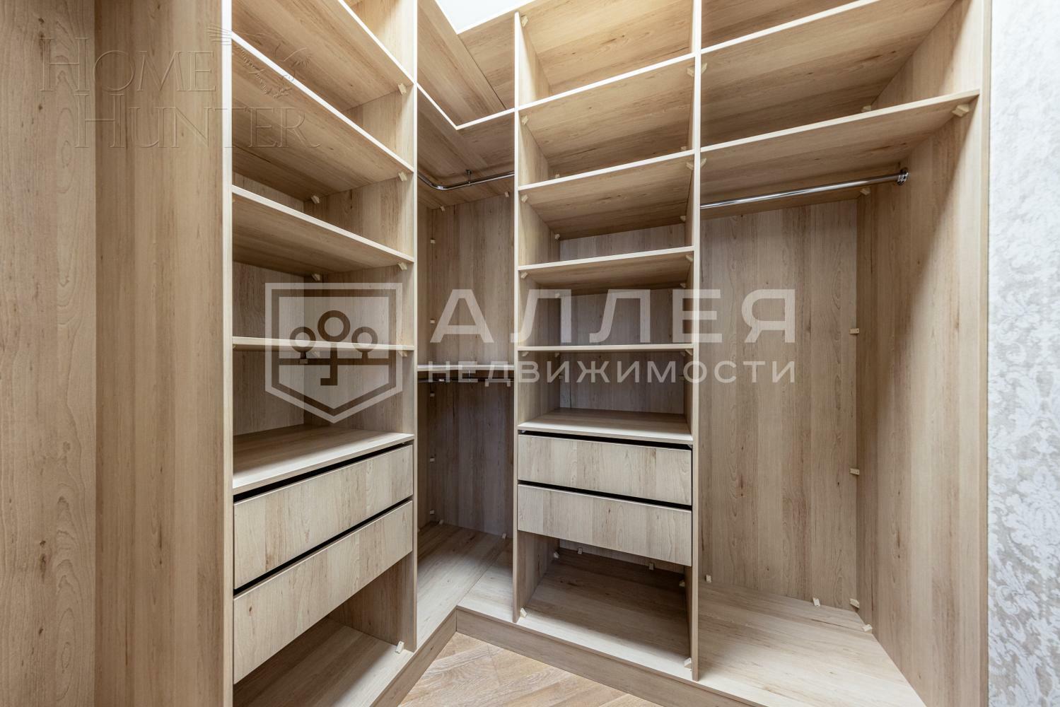 1-этажный коттедж 320 м² с отделкой