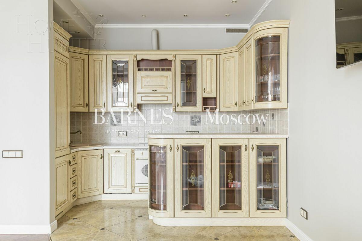 3-КОМН. КВАРТИРА С ОТДЕЛКОЙ 118 М² НА 2 ЭТАЖЕ