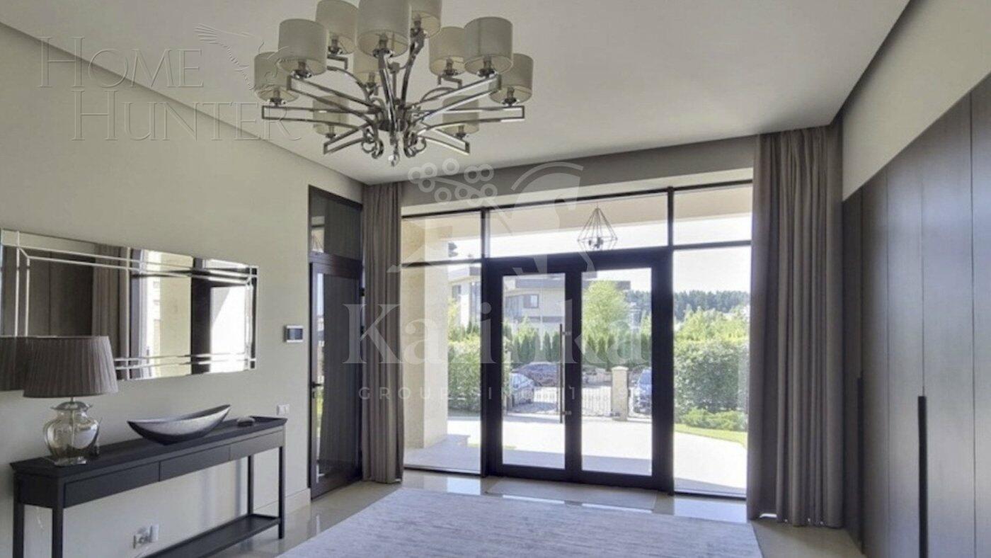 2-этажный коттедж 640 м² с отделкой