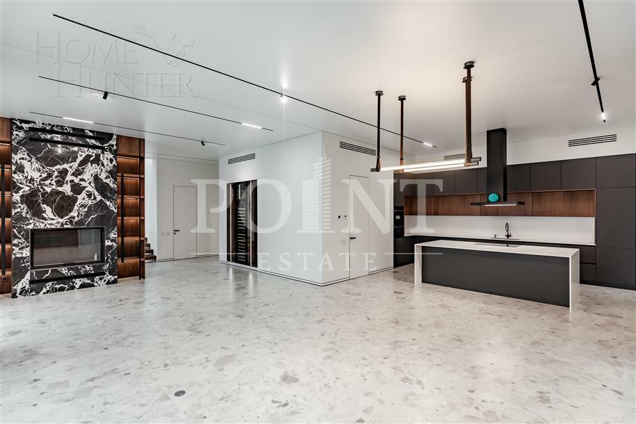 2-этажный коттедж 650 м² с отделкой