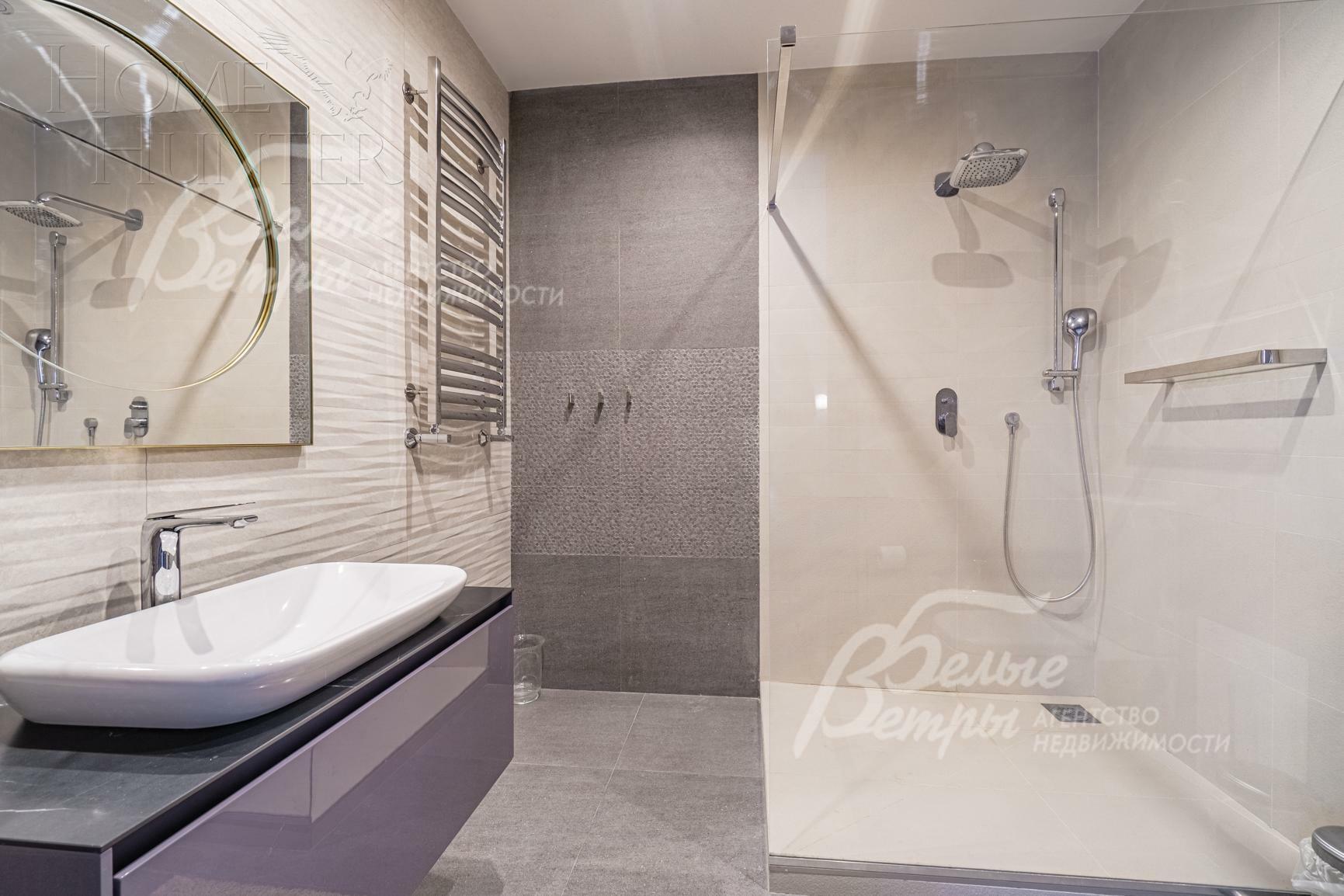 2-этажный коттедж 487 м² с отделкой