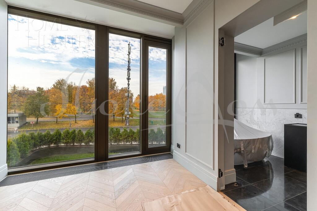 4-КОМН. КВАРТИРА С ОТДЕЛКОЙ 182 М² НА 2 ЭТАЖЕ