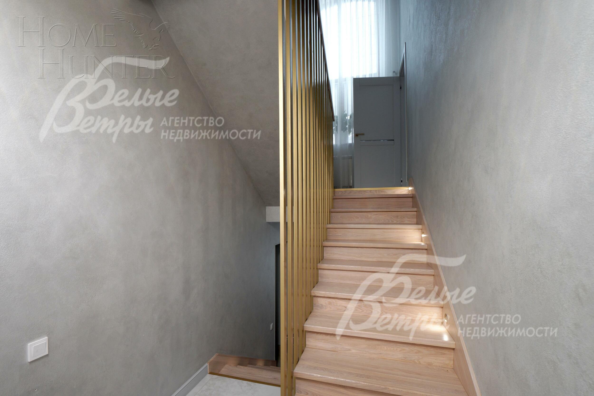 2-этажный коттедж 375 м² с отделкой