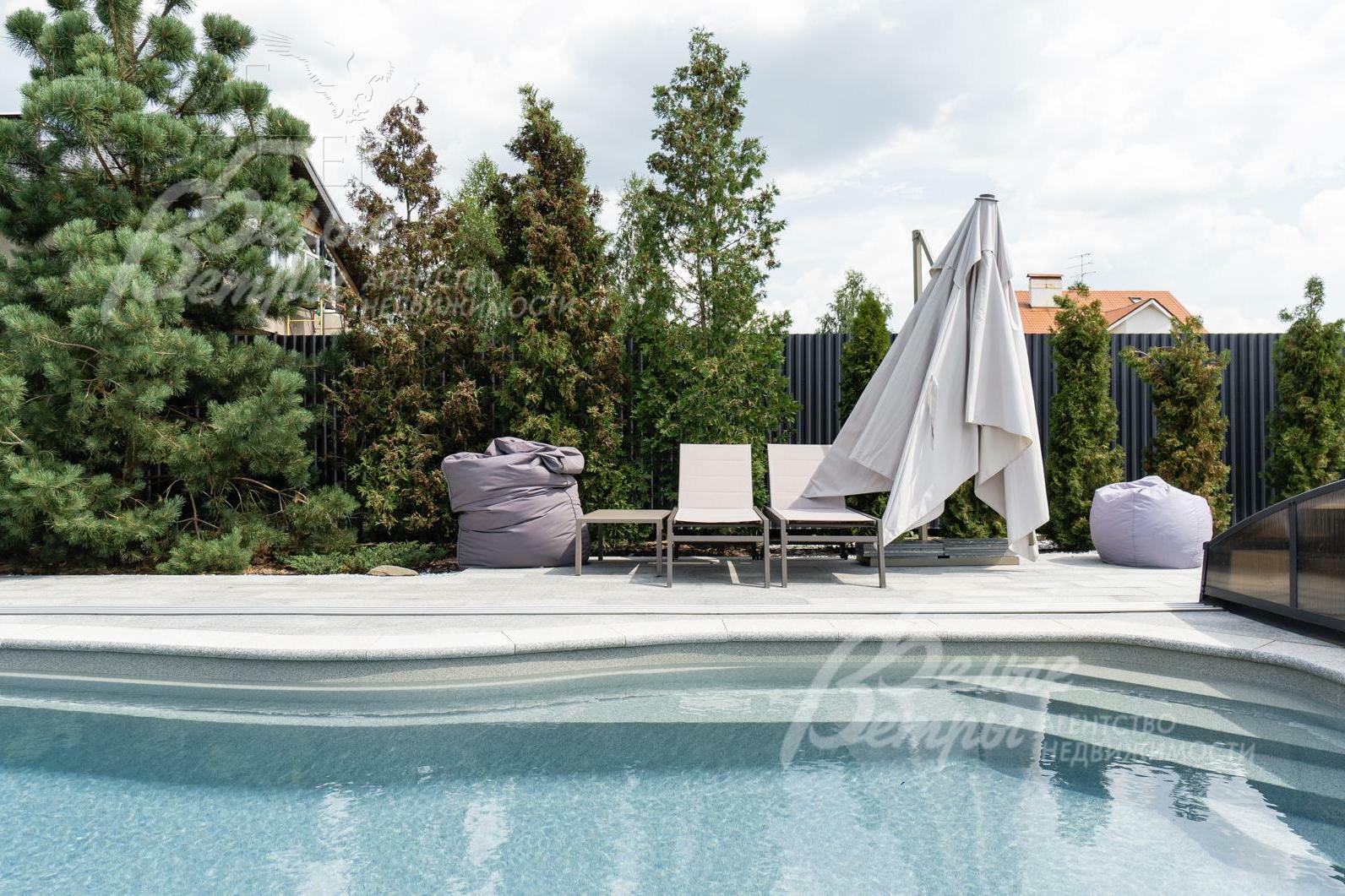 2-этажный коттедж 487 м² с отделкой