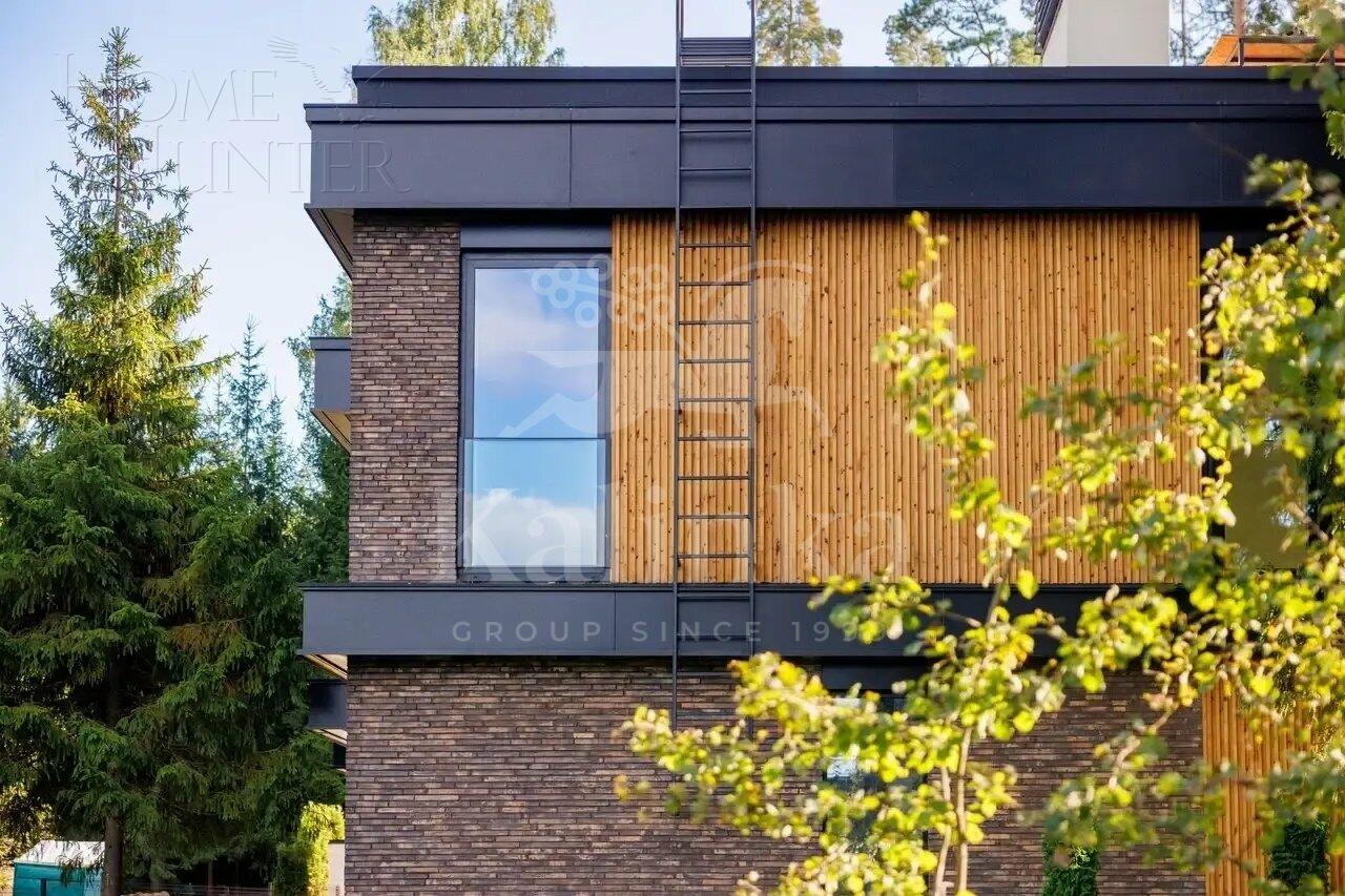 2-этажный коттедж 368.6 м² без отделки