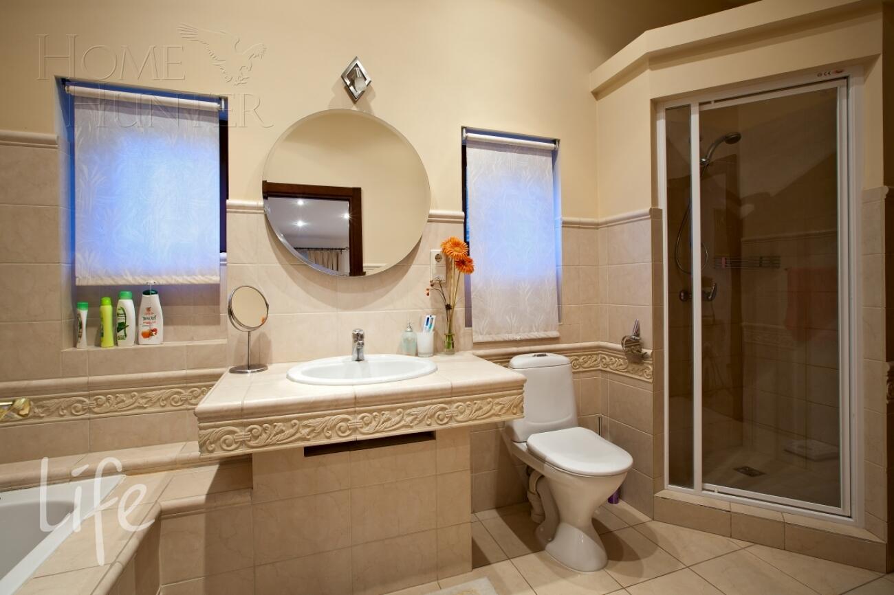 2-этажный коттедж 650 м² с отделкой