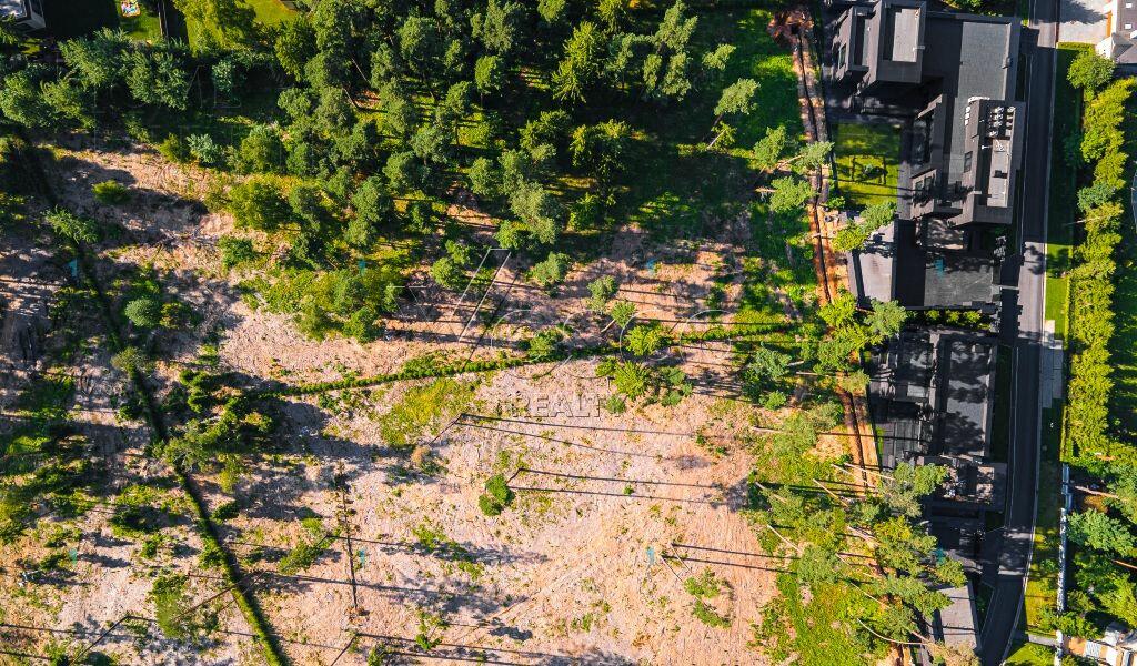 3-этажный коттедж 1 975 м² с отделкой