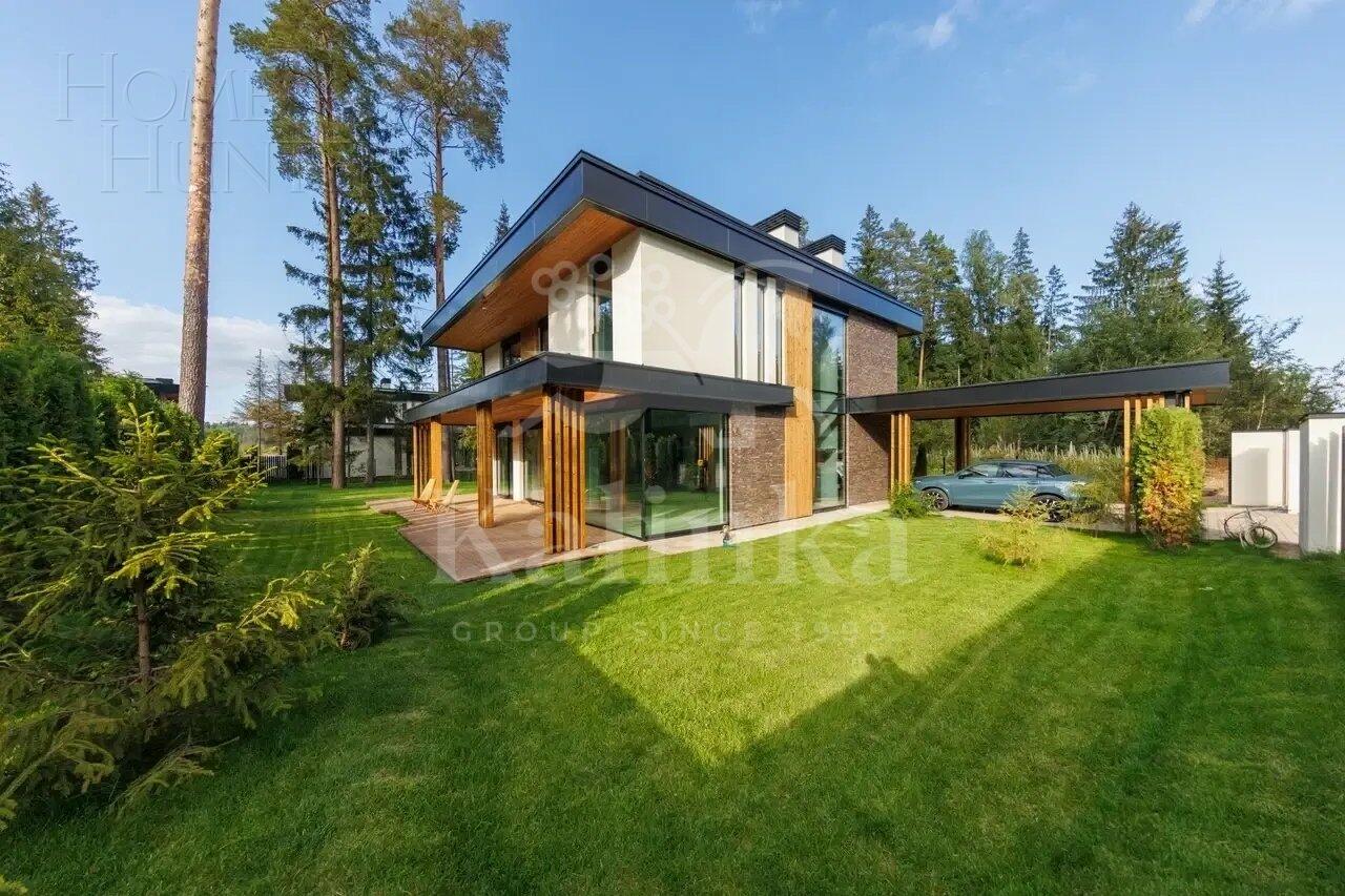 2-этажный коттедж 368.6 м² без отделки