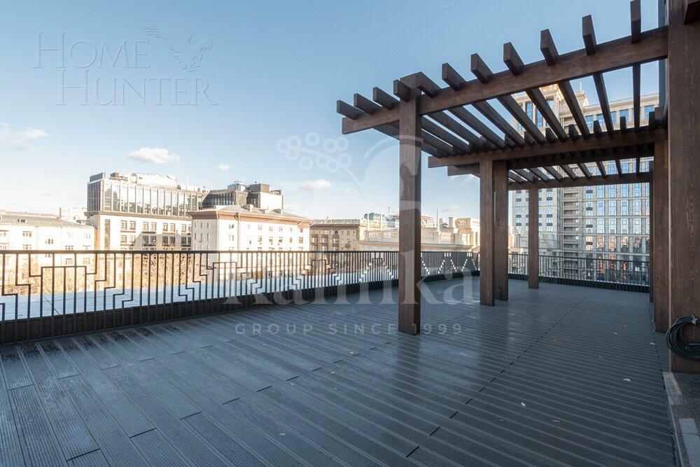 5-КОМН. ПЕНТХАУС С ОТДЕЛКОЙ 450 М² НА 8 ЭТАЖЕ