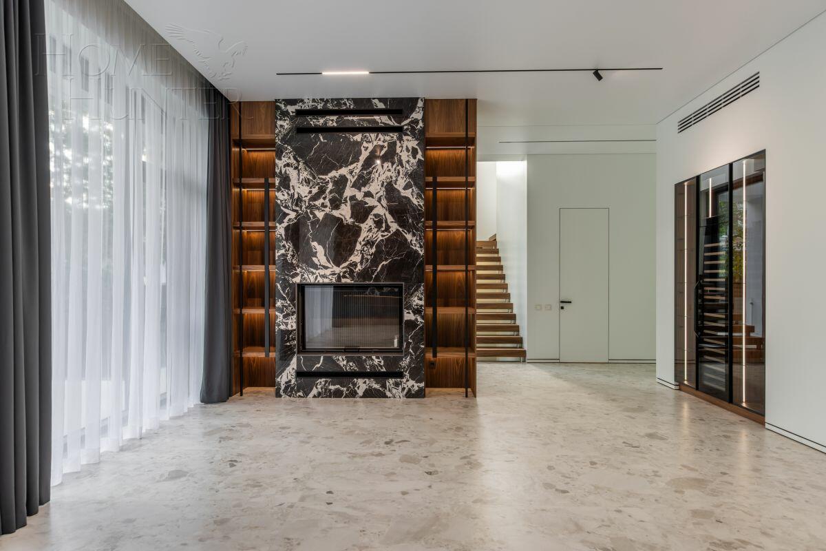 2-этажный коттедж 650 м² с отделкой