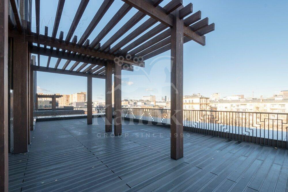 5-КОМН. ПЕНТХАУС С ОТДЕЛКОЙ 450 М² НА 8 ЭТАЖЕ