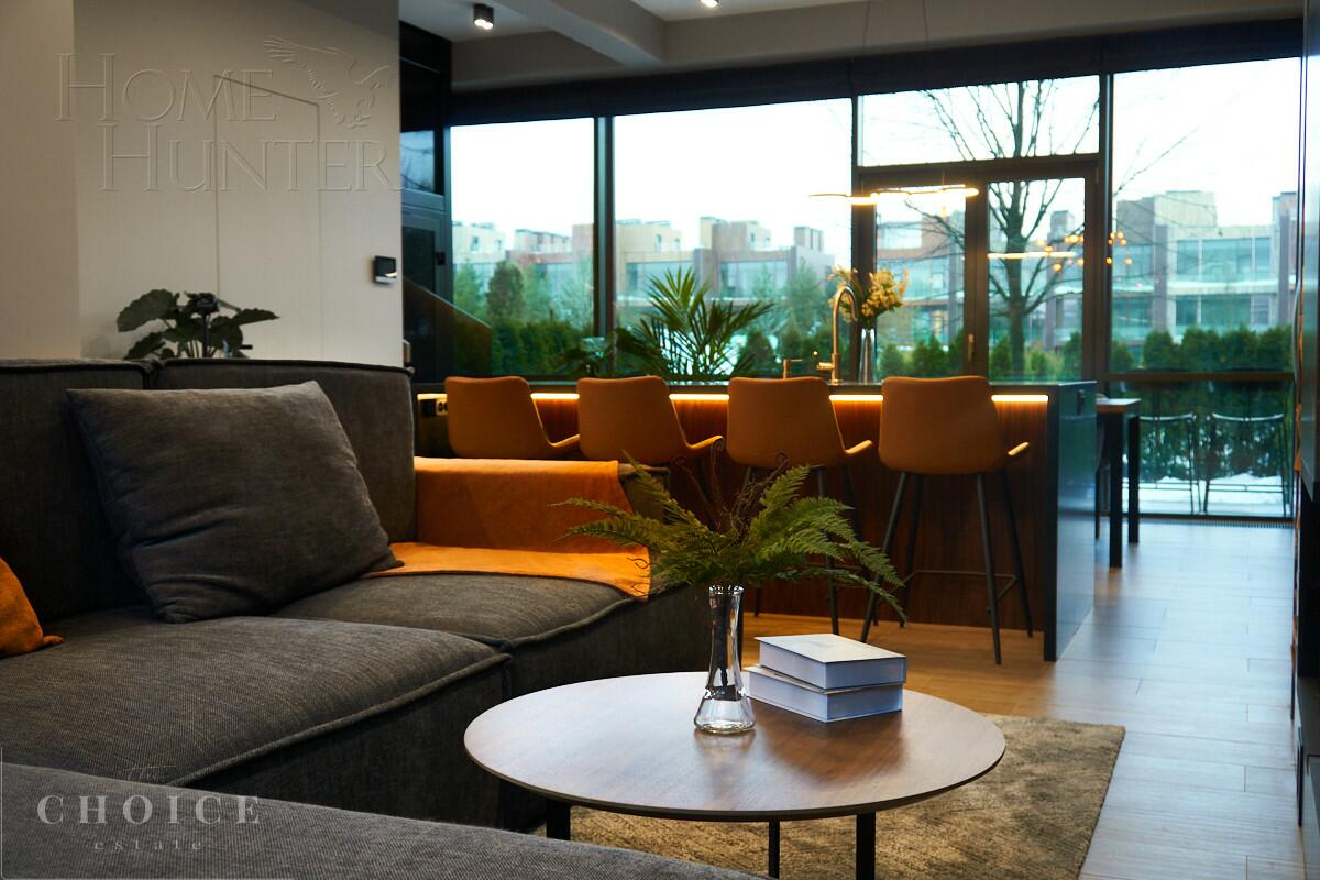 3-этажный таунхаус 238 м² с отделкой