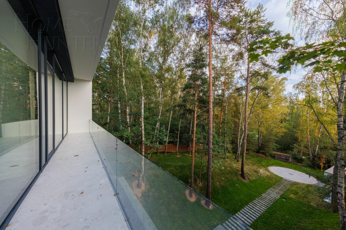 2-этажный коттедж 650 м² с отделкой