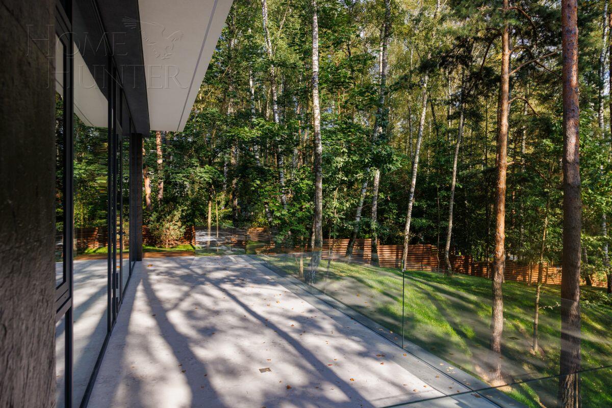 2-этажный коттедж 650 м² с отделкой