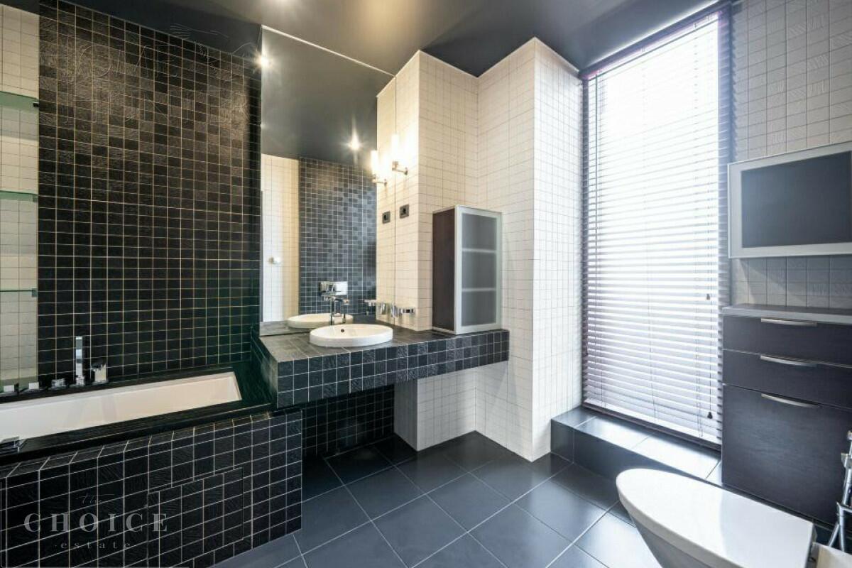 2-этажный коттедж 390 м² с отделкой