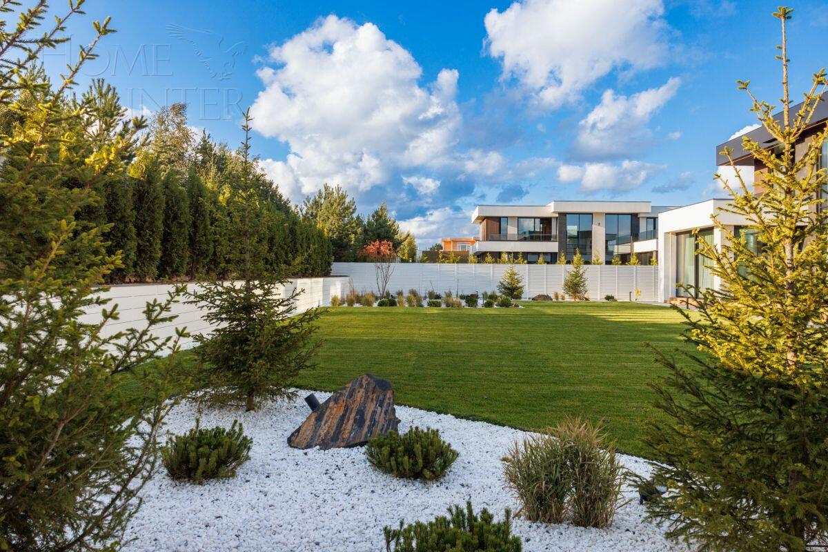 2-этажный коттедж 550 м² без отделки