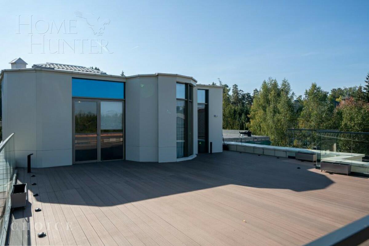 2-этажный коттедж 390 м² с отделкой