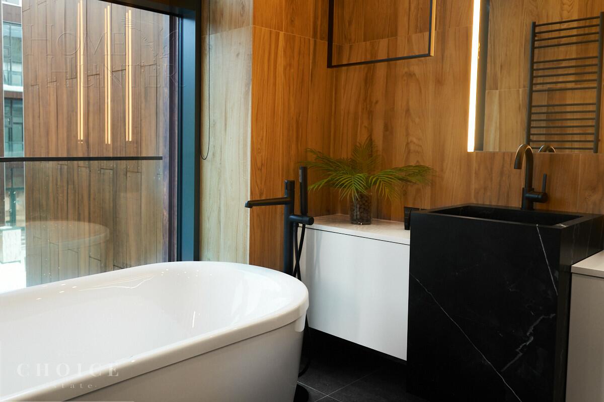 3-этажный таунхаус 238 м² с отделкой