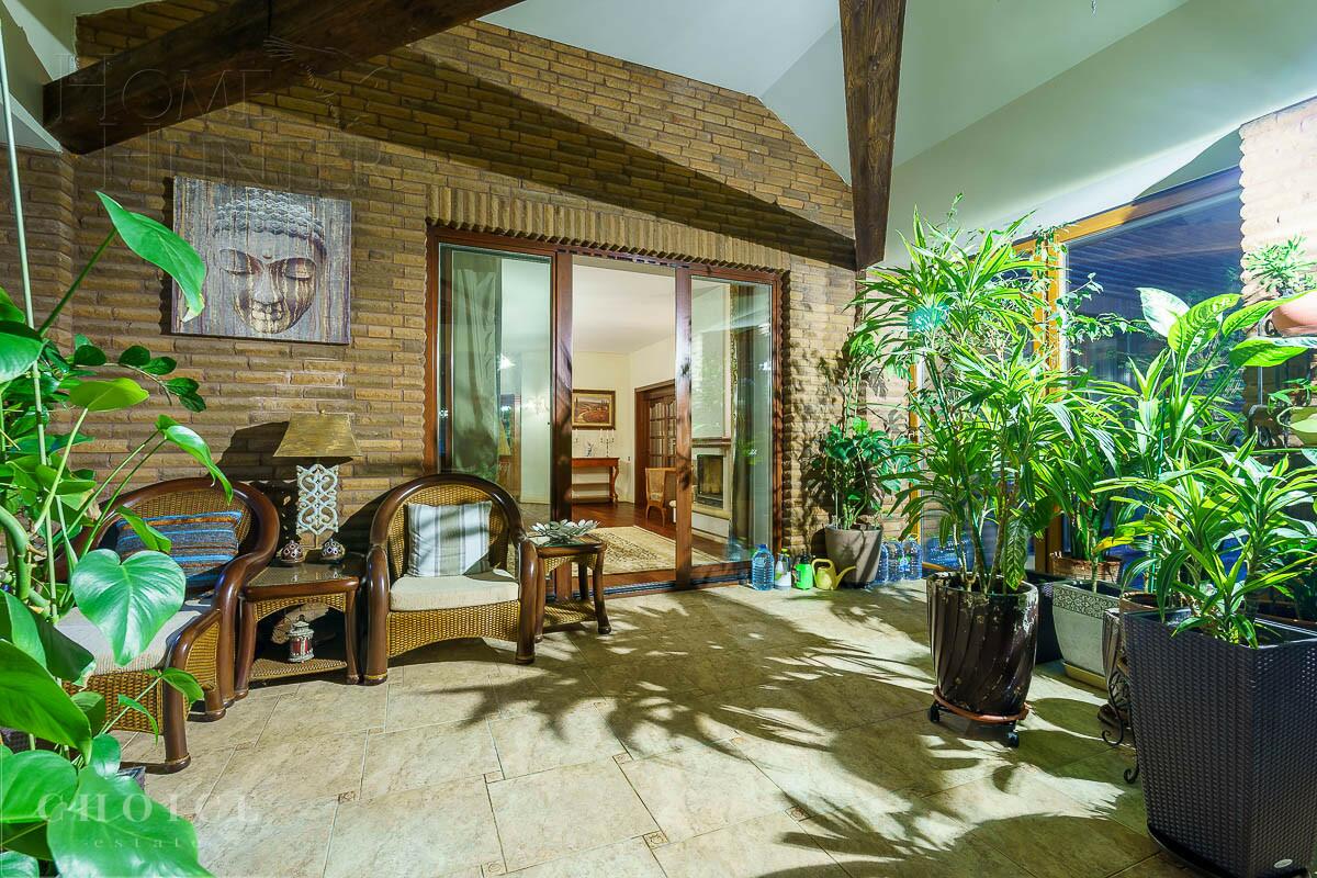 2-этажный коттедж 260 м² с отделкой