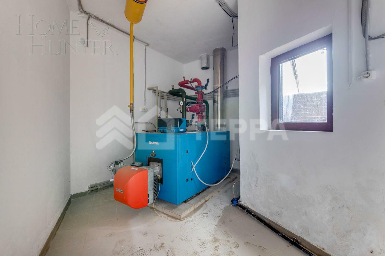 2-этажный коттедж 1 350 м² без отделки