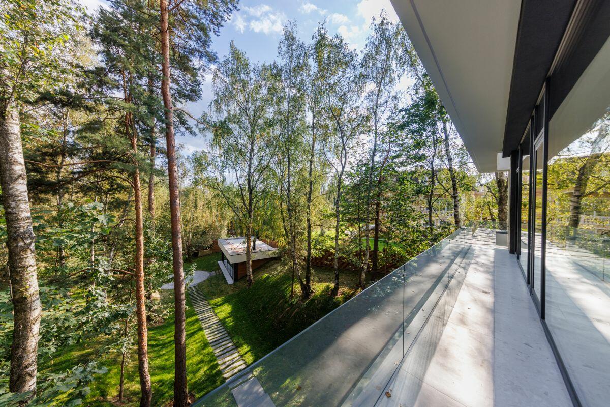 2-этажный коттедж 650 м² с отделкой