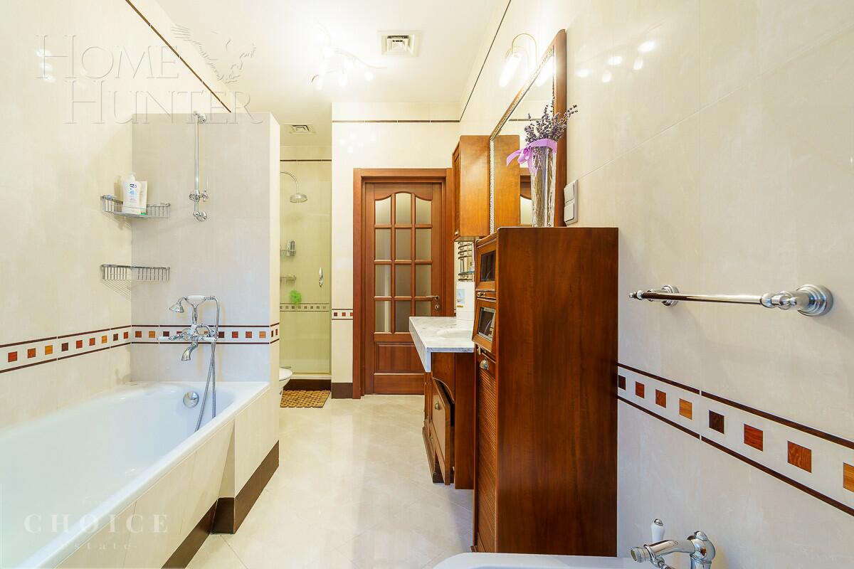 2-этажный коттедж 260 м² с отделкой