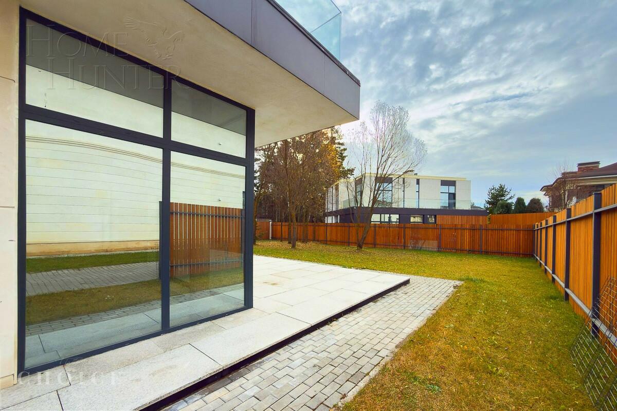 2-этажный коттедж 309 м² без отделки