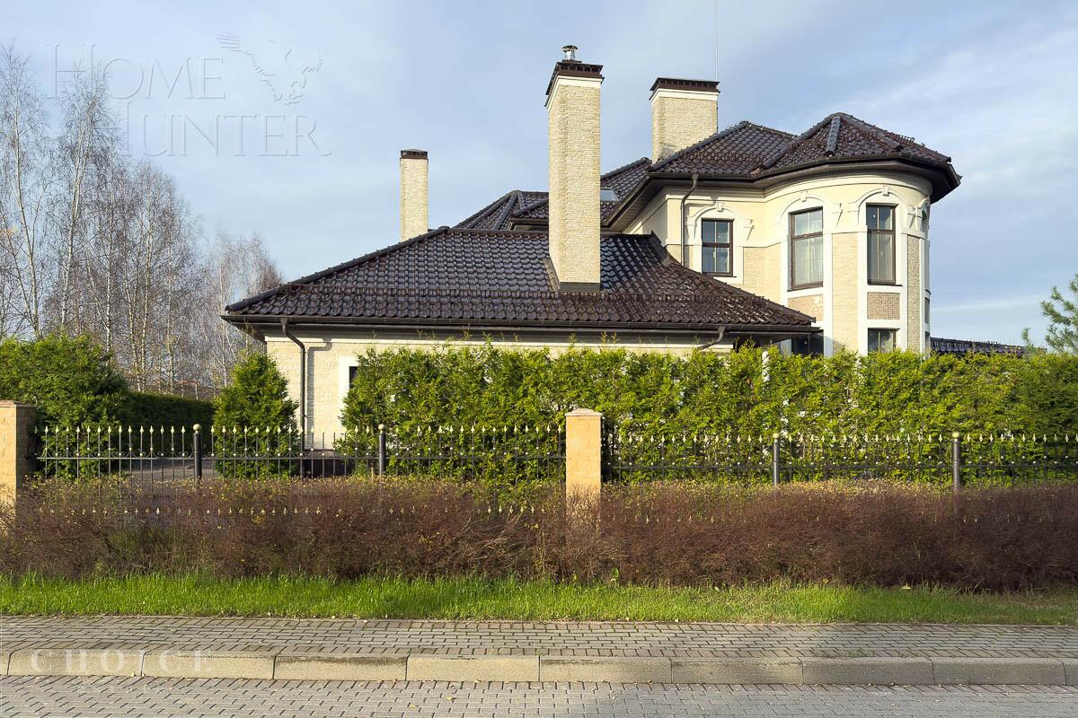 2-этажный коттедж 631 м² без отделки