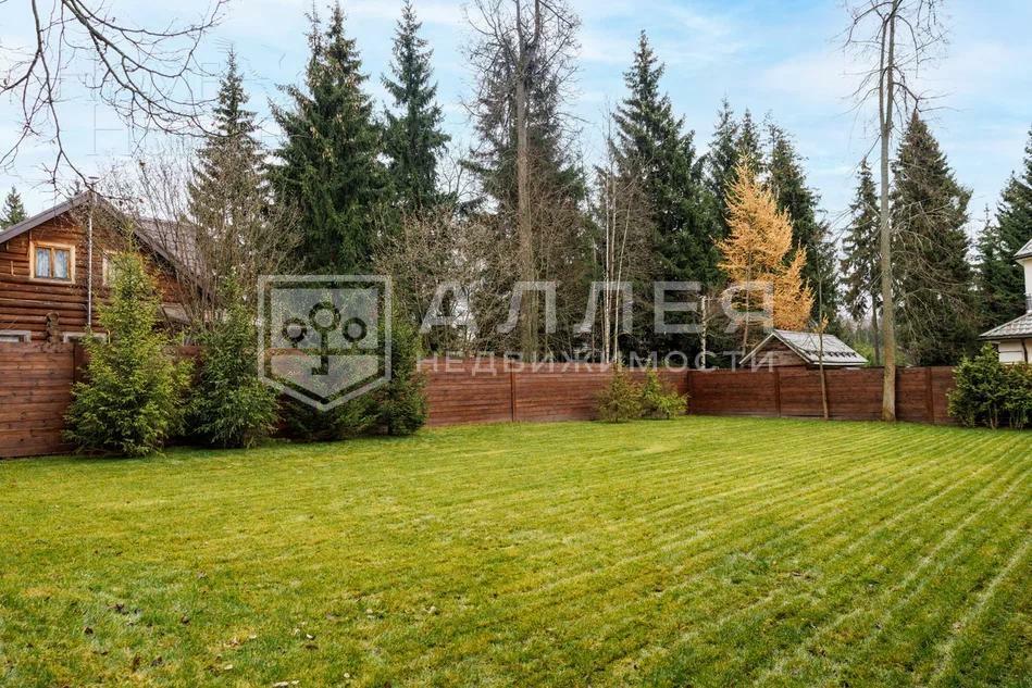 1-этажный коттедж 275 м² с отделкой