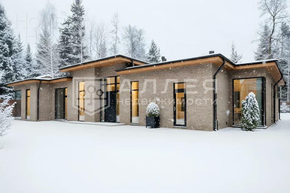 1-этажный коттедж 275 м² с отделкой