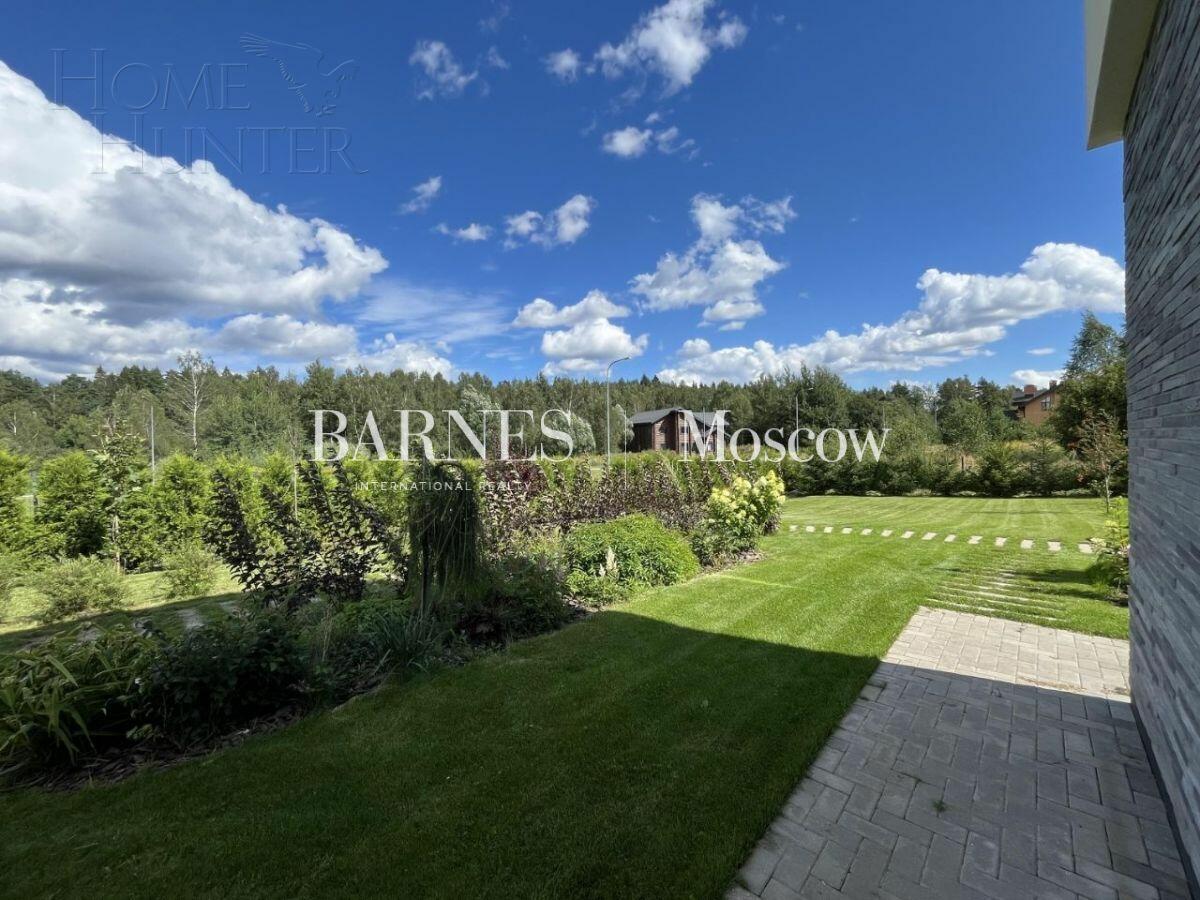 2-этажный коттедж 350 м² с отделкой