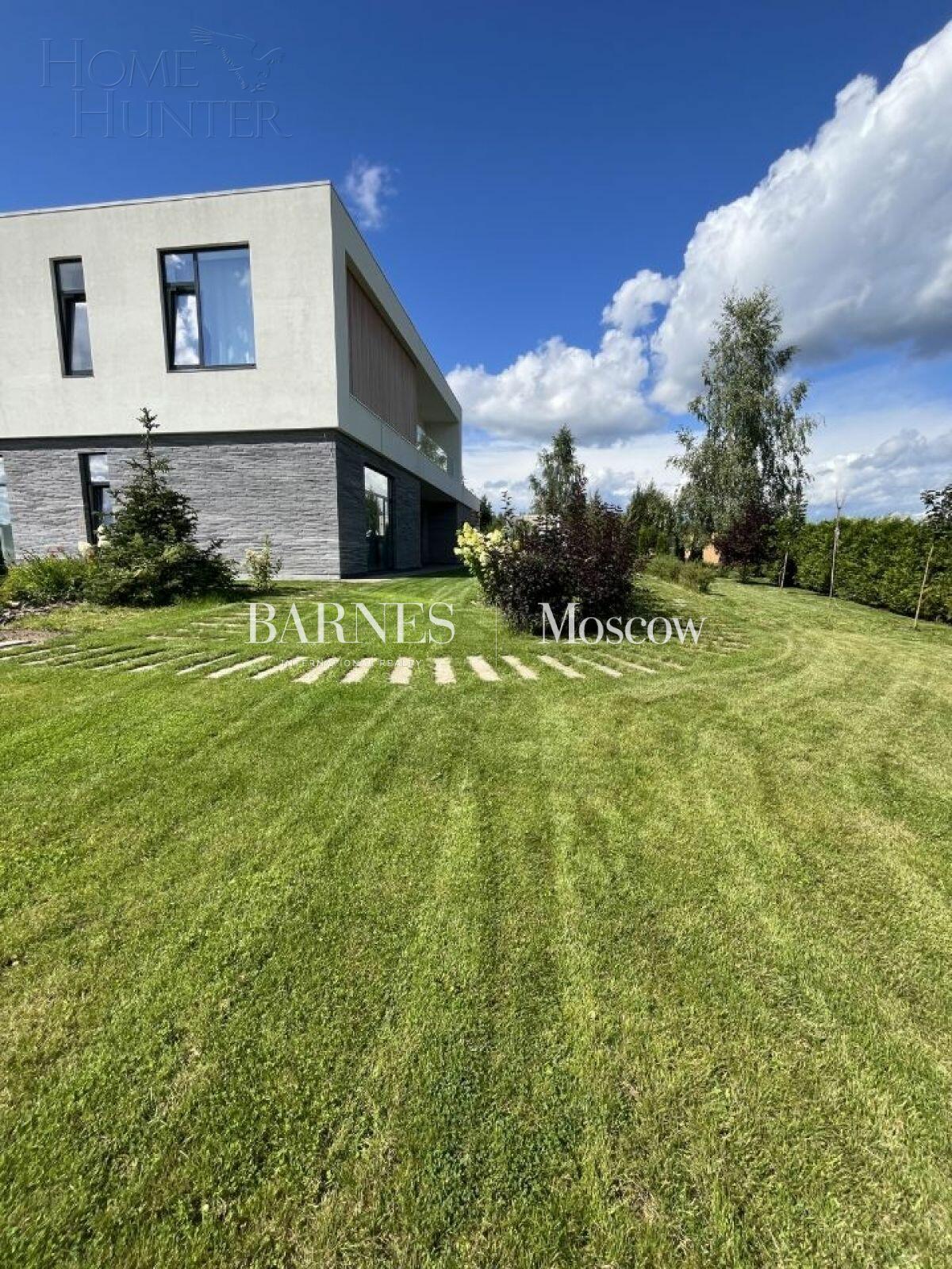 2-этажный коттедж 350 м² с отделкой