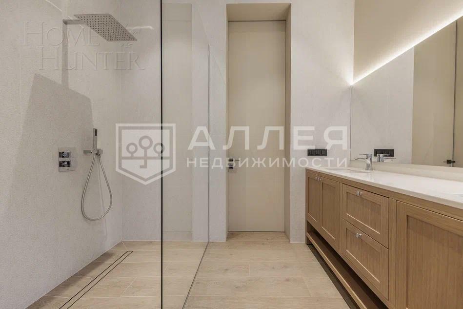 1-этажный коттедж 275 м² с отделкой