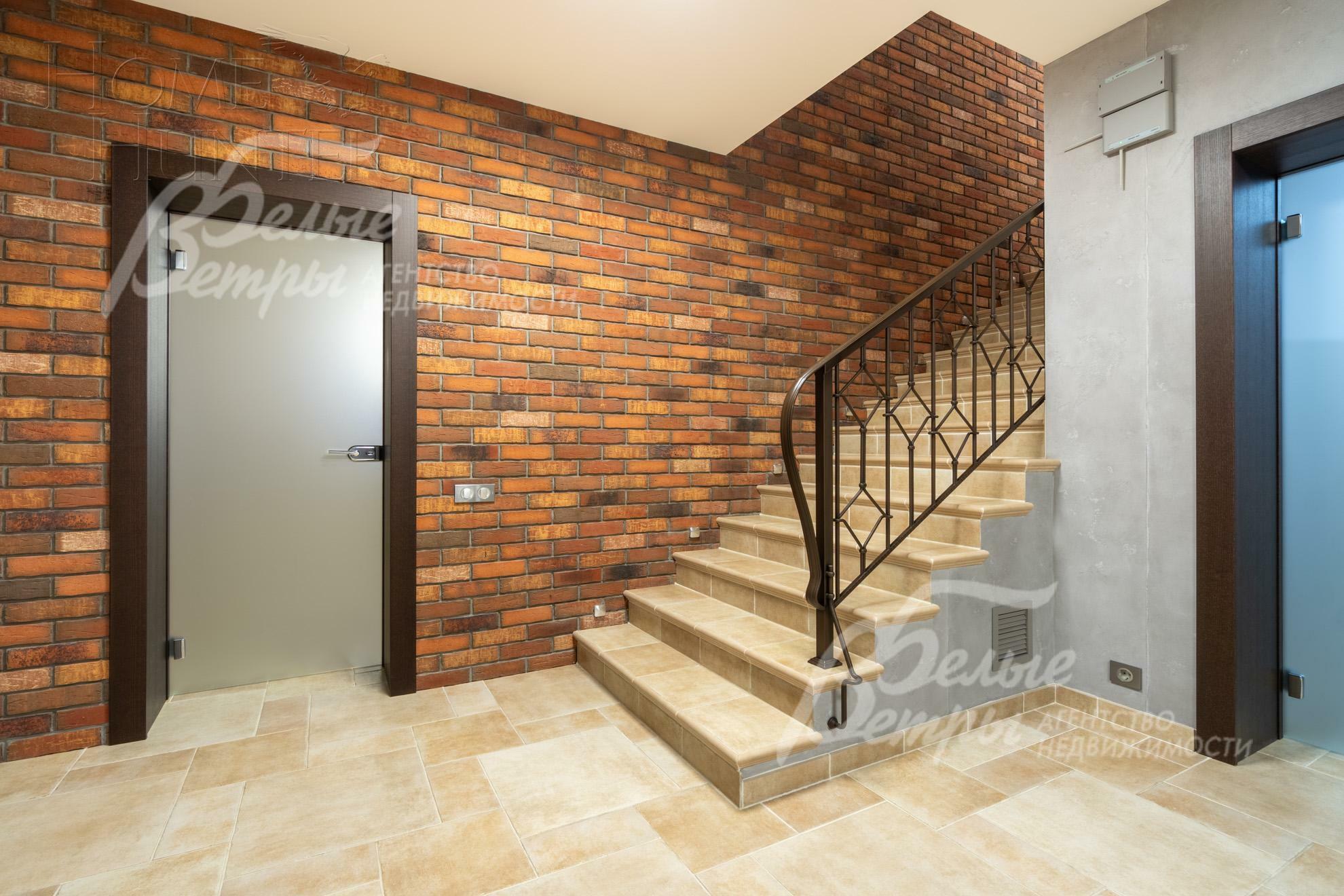 2-этажный коттедж 900 м² с отделкой