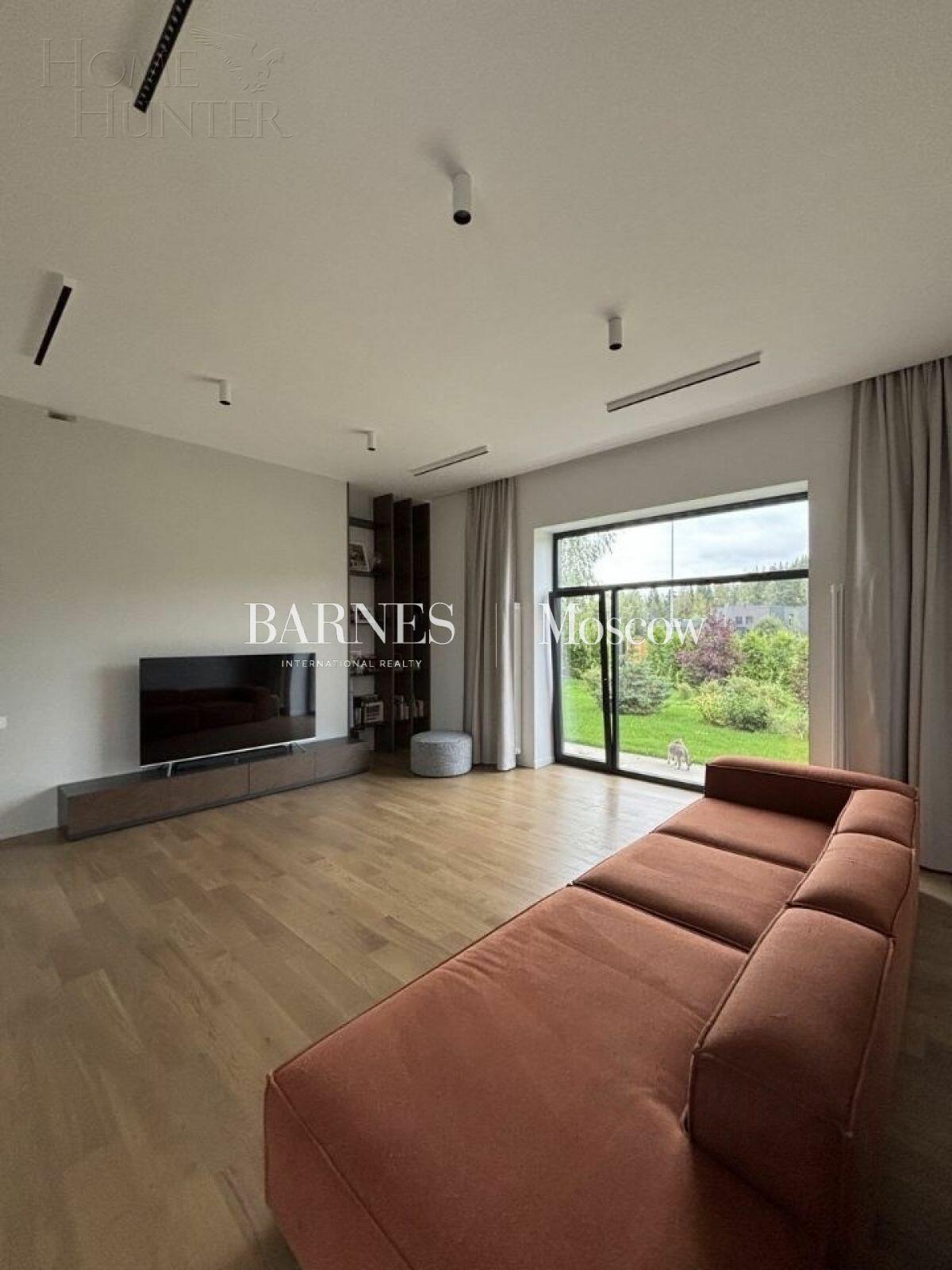 2-этажный коттедж 350 м² с отделкой