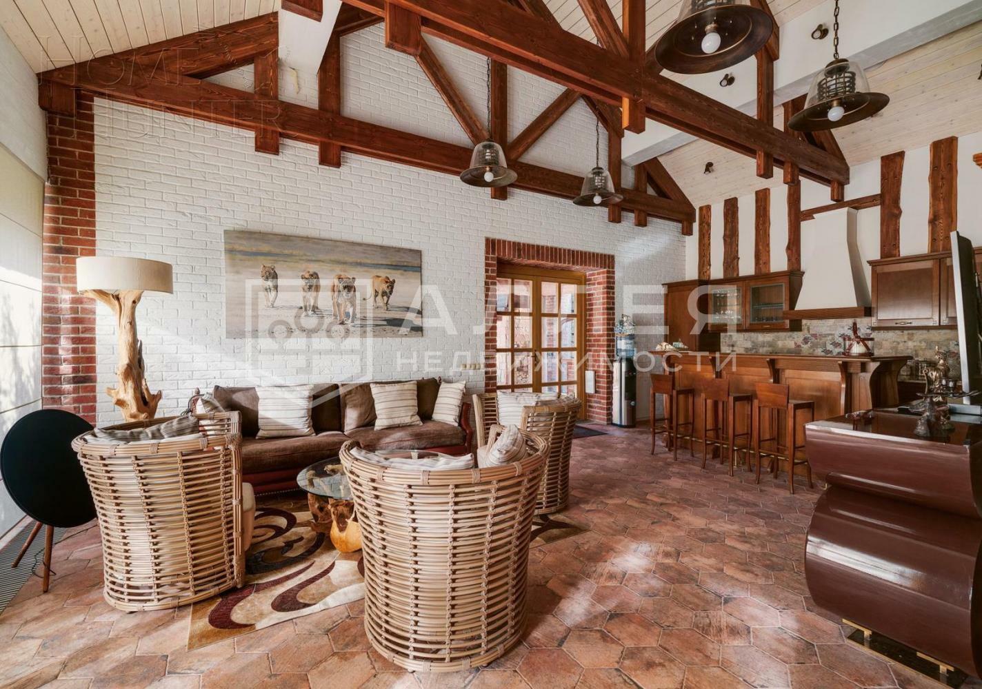 2-этажный коттедж 1 185 м² с отделкой