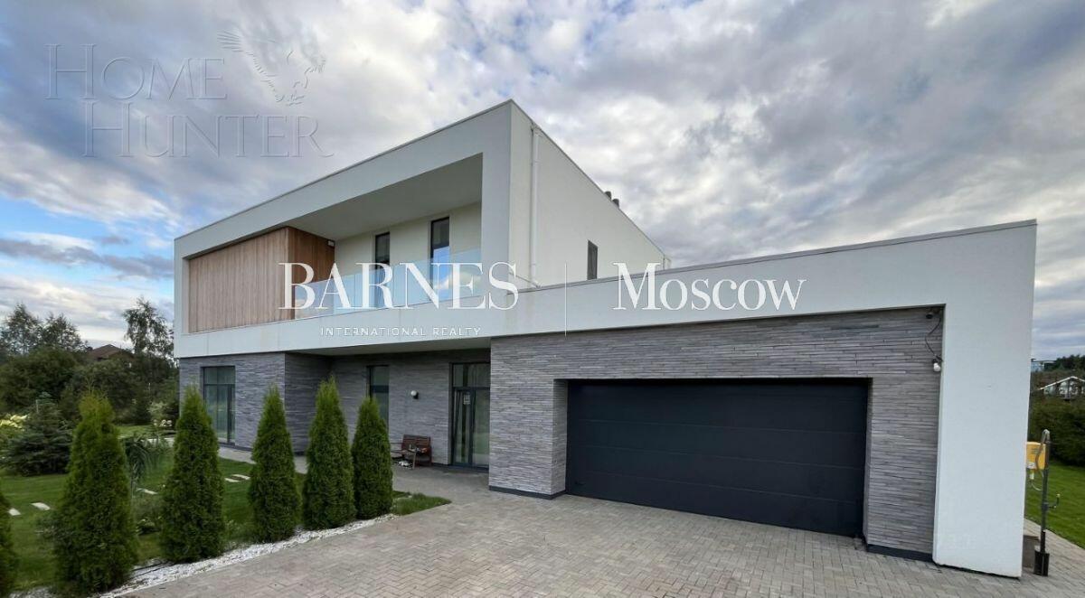 2-этажный коттедж 350 м² с отделкой