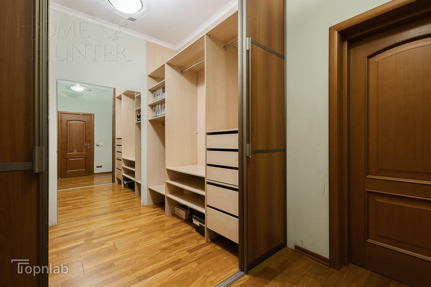 4-КОМН. КВАРТИРА С ОТДЕЛКОЙ 199 М² НА 4 ЭТАЖЕ