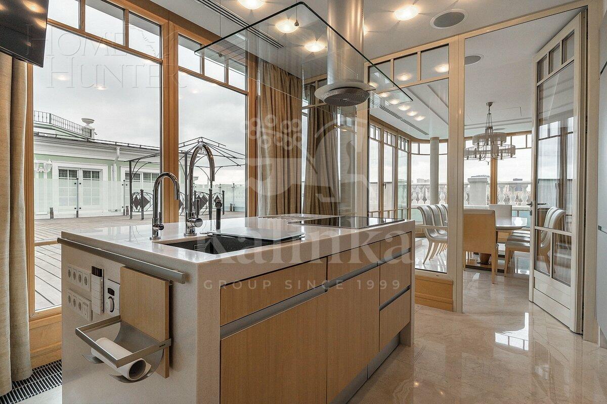 7-КОМН. ПЕНТХАУС С ОТДЕЛКОЙ 362 М² НА 6 ЭТАЖЕ