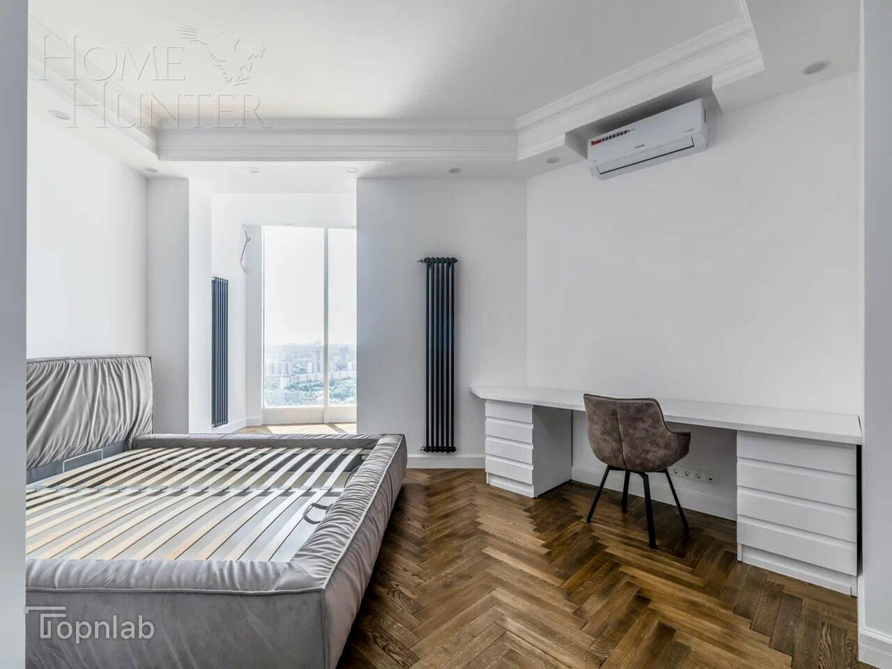 5-КОМН. ПЕНТХАУС С ОТДЕЛКОЙ 190 М² НА 33 ЭТАЖЕ