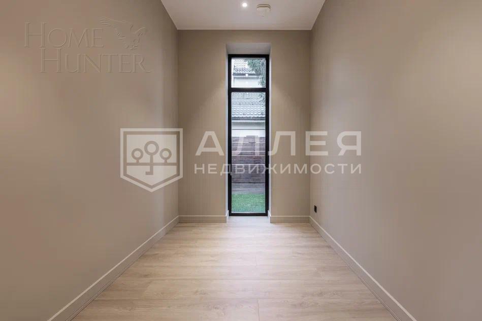 1-этажный коттедж 275 м² с отделкой