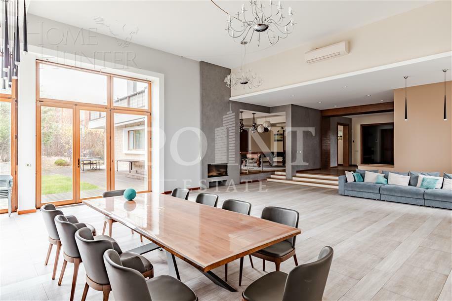 2-этажный коттедж 650 м² с отделкой