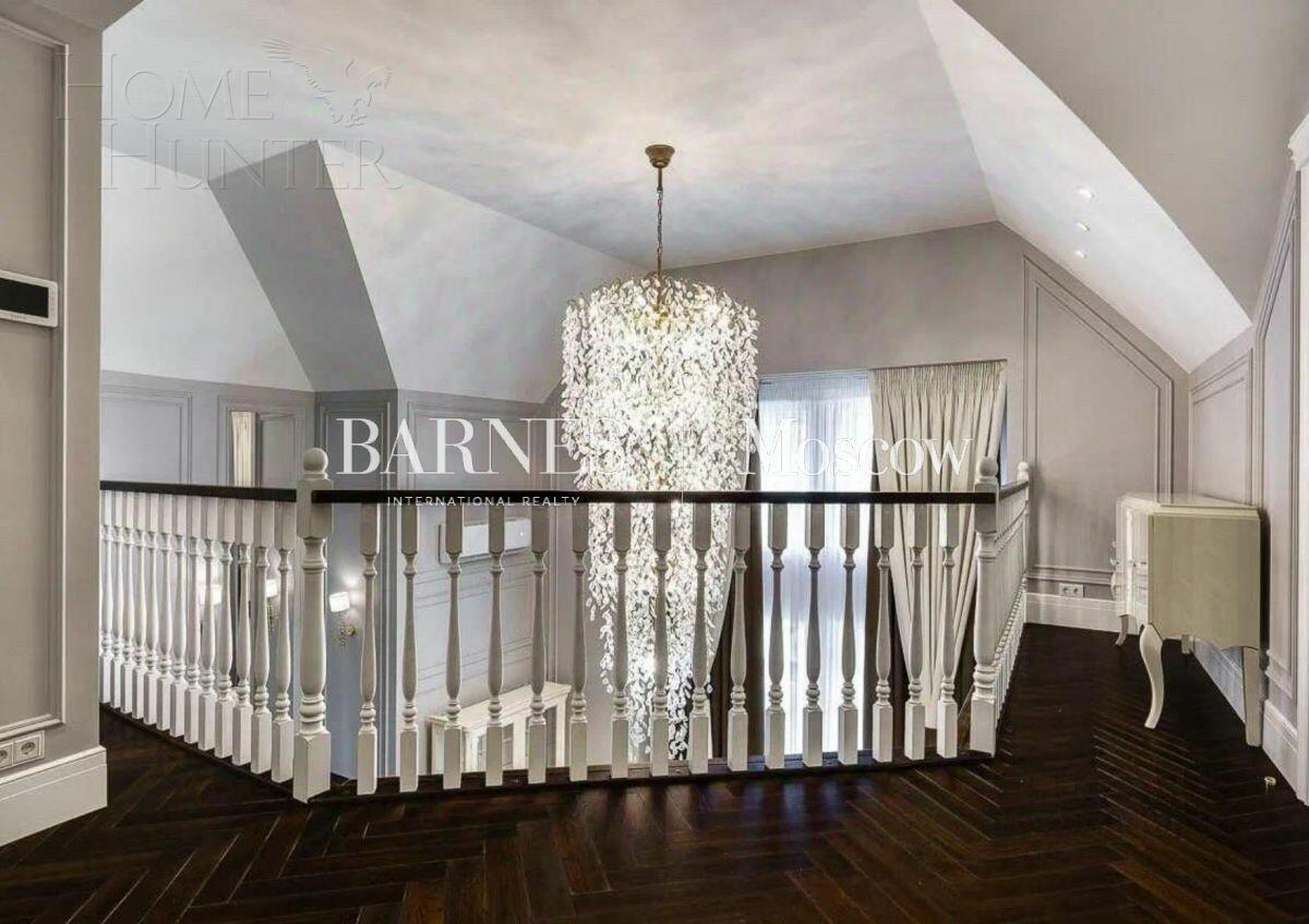 2-этажный коттедж 360 м² с отделкой