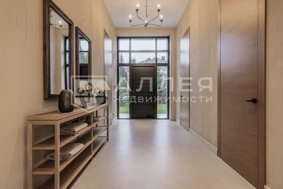 1-этажный коттедж 275 м² с отделкой