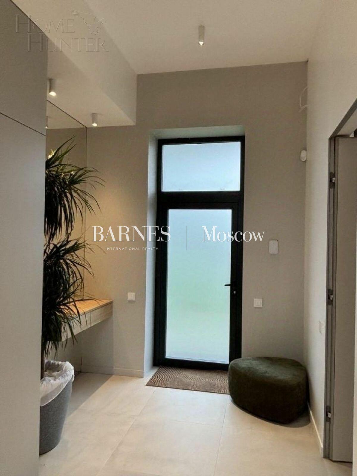 2-этажный коттедж 350 м² с отделкой