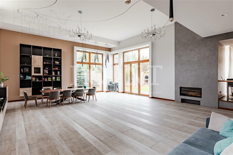 2-этажный коттедж 650 м² с отделкой