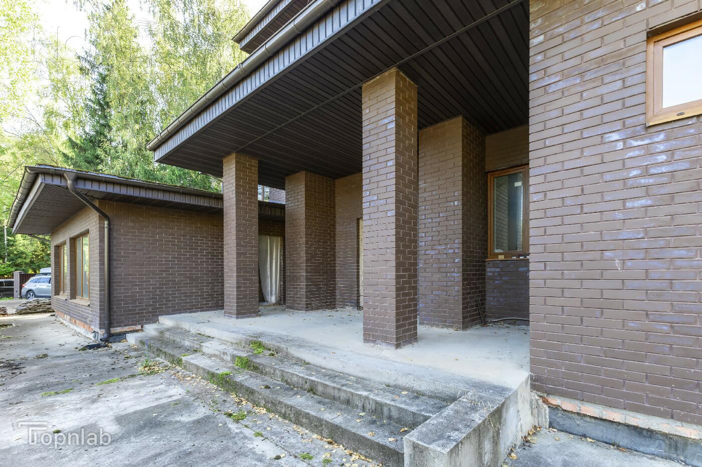 2-этажный коттедж 420 м² без отделки